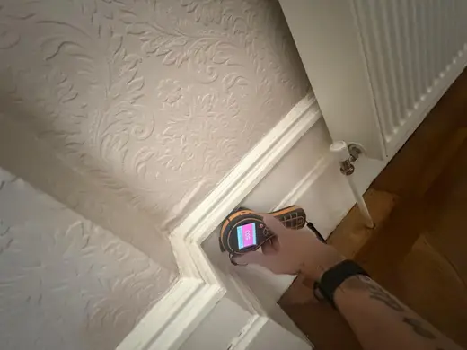 Moisture meter reading 503 REL in the reception room